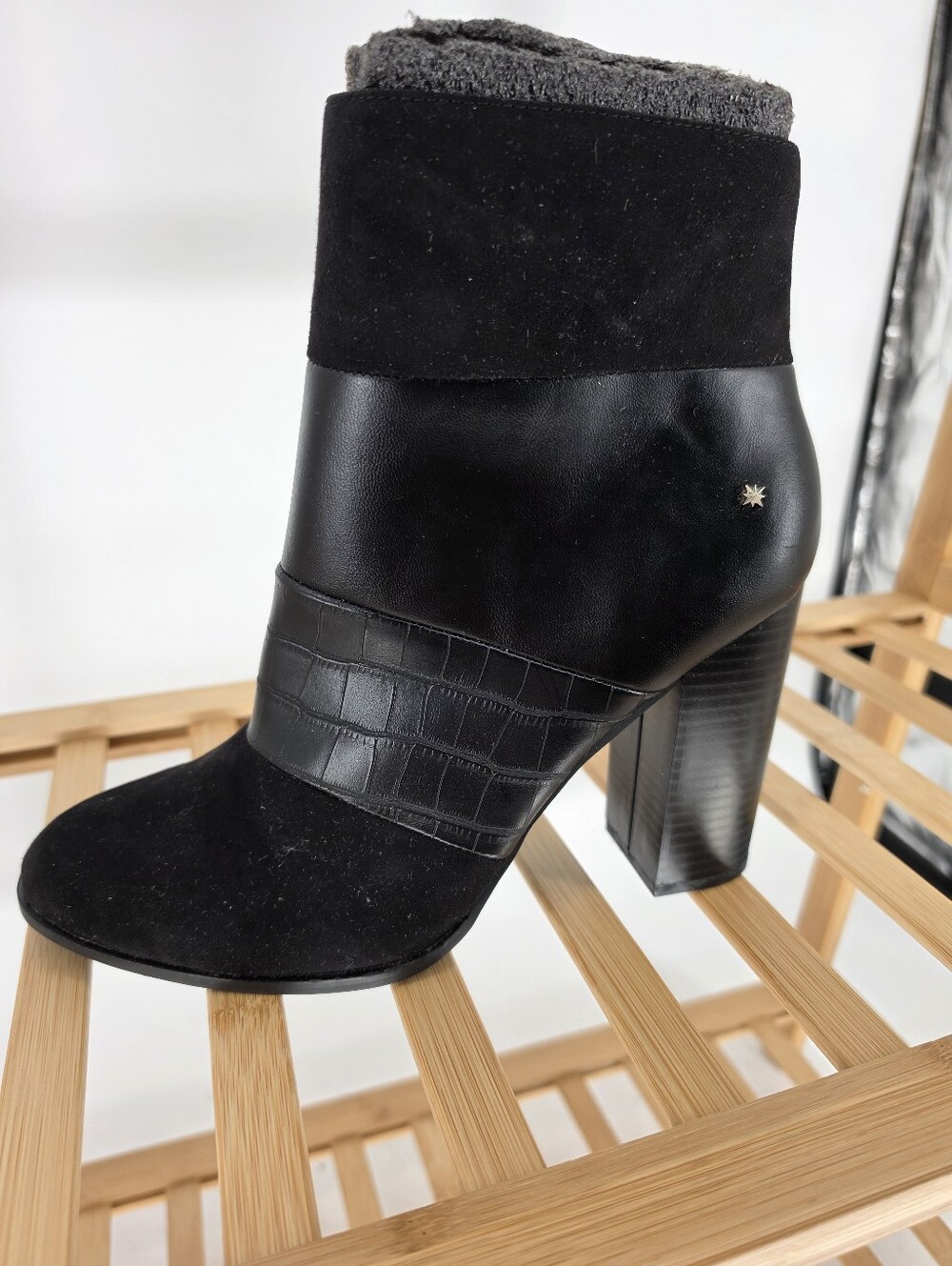 NWOT Callisto Of California Black Boots Faux Crocadile And Velvet Leather 10 11